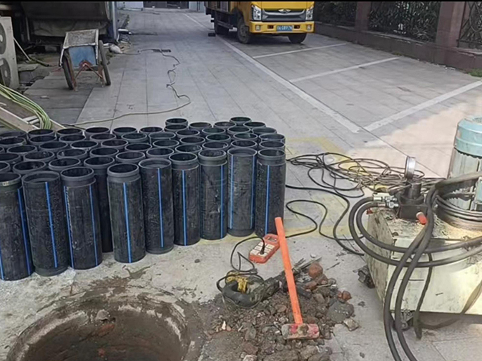 渑池PE置换管厂家 DN315置换管 非开挖管短管置换